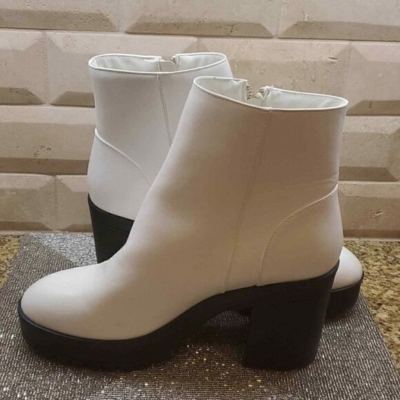 FRENCH CONNECTION Leather Block Heel Booties - Picture 4 of 8